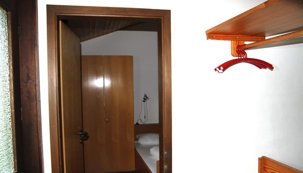 Blick ins Schlafzimmer 1 Haus 93 Feriendorf Öfingen Haus Mohnblume